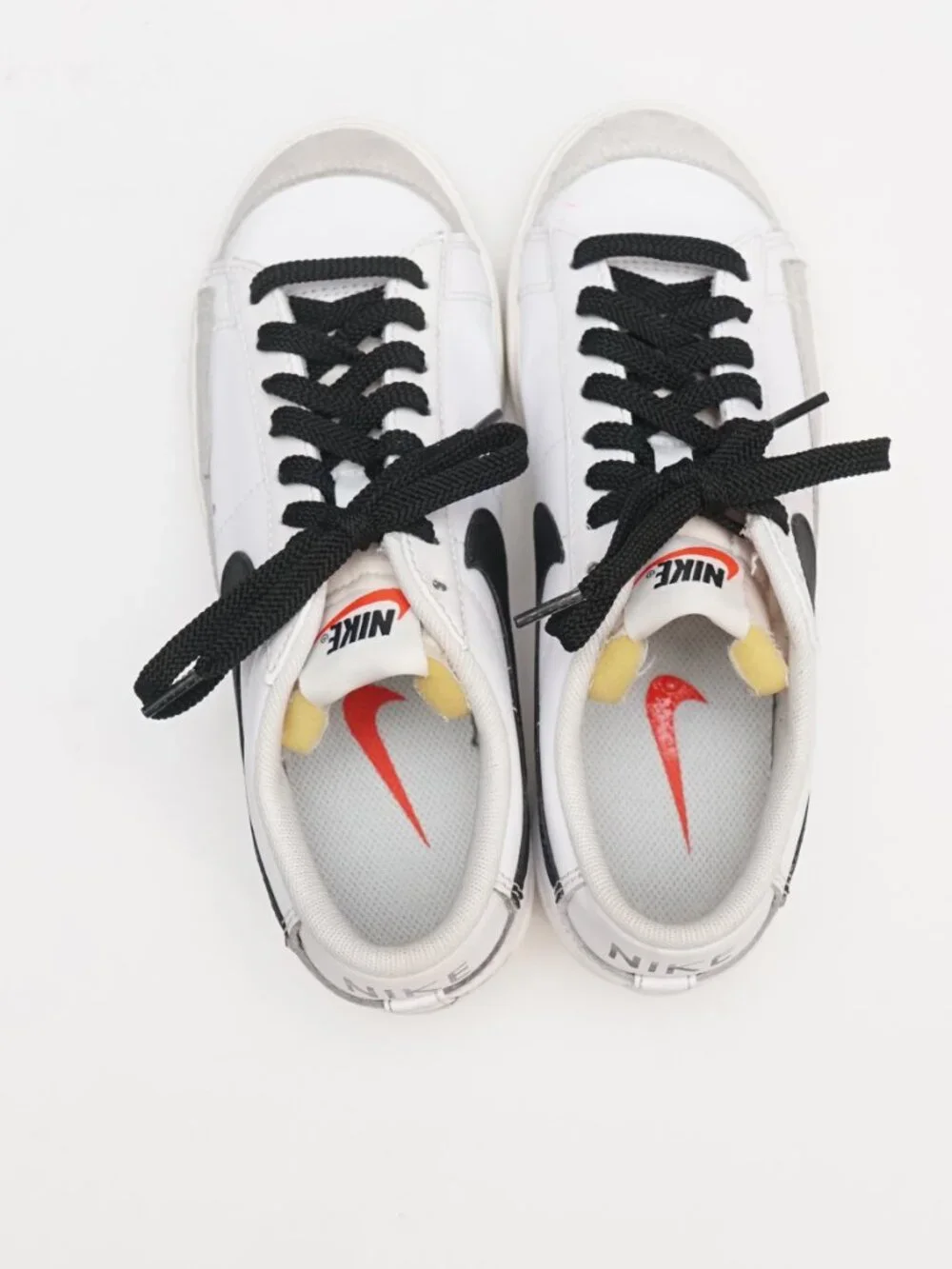 Nike Blazer Low Platform in Classic White and Black Women’s Size 6